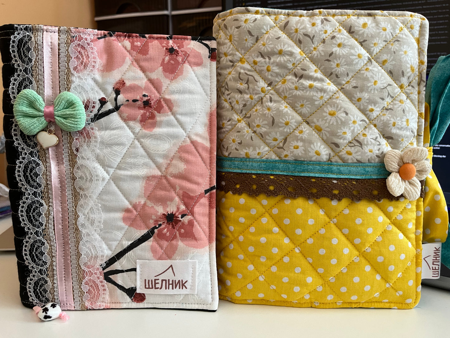 Подвързия за книга